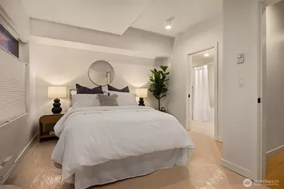 522 Madrona Way NE #4, Bainbridge Island, WA 98110 - Photo 16