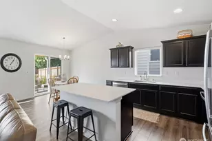 27818 75th Dr NW, Stanwood, WA 98292 - Photo 8