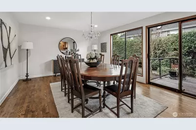 2234 108th Avenue SE, Bellevue, WA 98004 - Photo 14