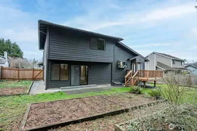 810 151st Street SW, Lynnwood, WA 98087 - Photo 26