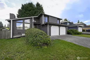 810 151st St SW, Lynnwood, WA 98087 - Photo 4