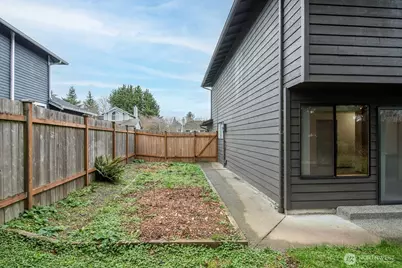810 151st Street SW, Lynnwood, WA 98087 - Photo 30
