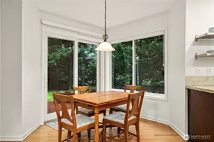 27903 NE 26th St, Redmond, WA 98053 - Photo 20