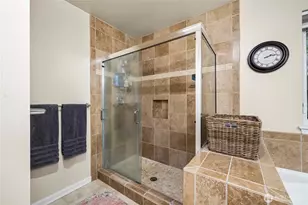 27903 NE 26th St, Redmond, WA 98053 - Photo 30