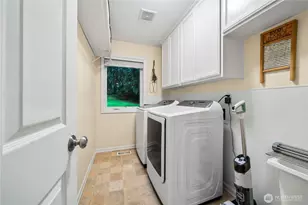 27903 NE 26th St, Redmond, WA 98053 - Photo 24