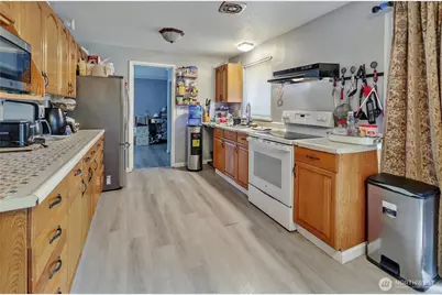 1055 S 317th Street, Federal Way, WA 98003 - Photo 10