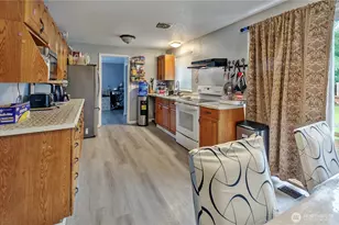 1055 S 317th St, Federal Way, WA 98003 - Photo 8