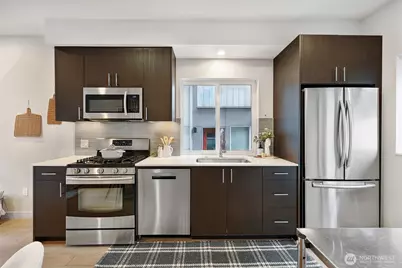 3660 Courtland Place S, Seattle, WA 98144 - Photo 12