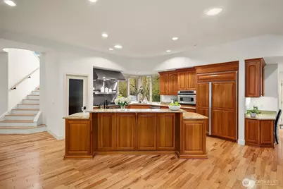 3533 262nd Avenue SE, Sammamish, WA 98075 - Photo 6