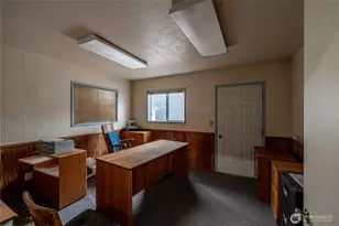 2328 Easy St, Wenatchee, WA 98801 - Photo 34