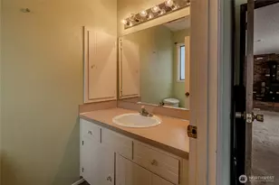 2328 Easy St, Wenatchee, WA 98801 - Photo 14