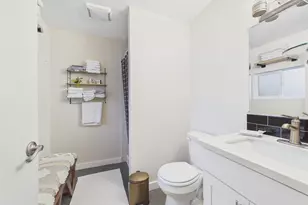 215 Hubbard Rd, Lynnwood, WA 98036 - Photo 16