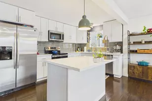 215 Hubbard Rd, Lynnwood, WA 98036 - Photo 8