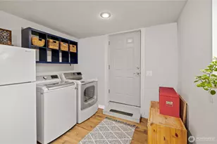 215 Hubbard Rd, Lynnwood, WA 98036 - Photo 28