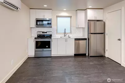 3323 Martin Luther King Jr Way S, Seattle, WA 98144 - Photo 8