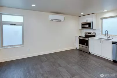 3323 Martin Luther King Jr Way S, Seattle, WA 98144 - Photo 6