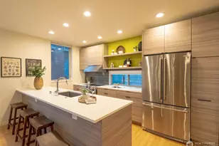 4413 Meridian Ave N, Seattle, WA 98103 - Photo 6