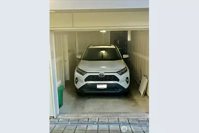 4413 Meridian Avenue N, Seattle, WA 98103 - Photo 32