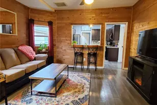 5834 S Montgomery St, Tacoma, WA 98409 - Photo 2