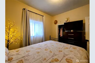 5834 S Montgomery Street, Tacoma, WA 98409 - Photo 12