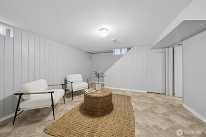 1829 Washington Avenue, Enumclaw, WA 98022 - Photo 16