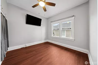 1829 Washington Avenue, Enumclaw, WA 98022 - Photo 14