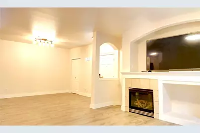 15806 18th Ave W #A-101, Lynnwood, WA 98087 - Photo 4