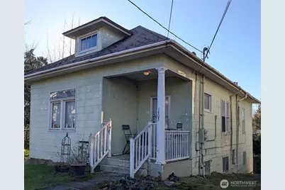 1403 31st Avenue, Seattle, WA 98122 - Photo 1