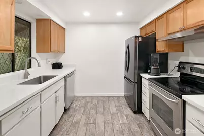 6327 Polk Place, Everett, WA 98203 - Photo 12