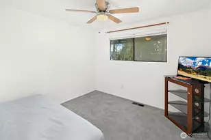 6327 Polk Pl, Everett, WA 98203 - Photo 16