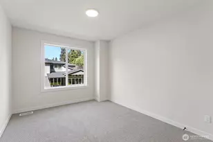 12813 NE 65th Ln, Kirkland, WA 98033 - Photo 28