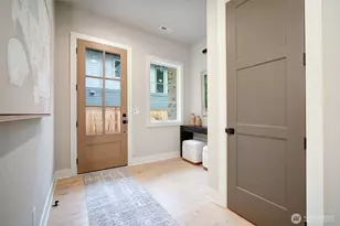 12813 NE 65th Ln, Kirkland, WA 98033 - Photo 22