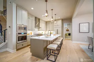 12813 NE 65th Ln, Kirkland, WA 98033 - Photo 10