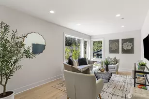 12813 NE 65th Ln, Kirkland, WA 98033 - Photo 22