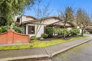 16034 Village Green Dr, Mill Creek, WA 98012 - Photo 32