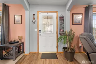 648 Kaitlyn St W, Eatonville, WA 98328 - Photo 2