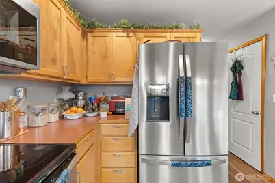 648 Kaitlyn St W, Eatonville, WA 98328 - Photo 8