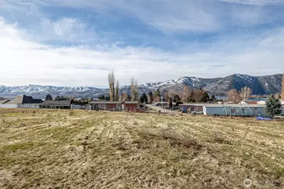 127 Hurley Lane, Manson, WA 98831 - Photo 14