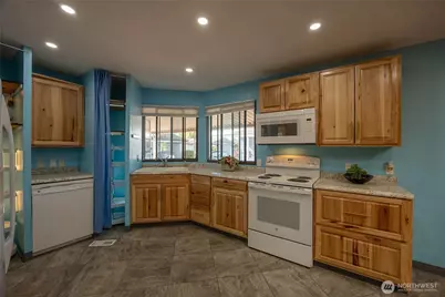 3611 I Street NE #237, Auburn, WA 98002 - Photo 12