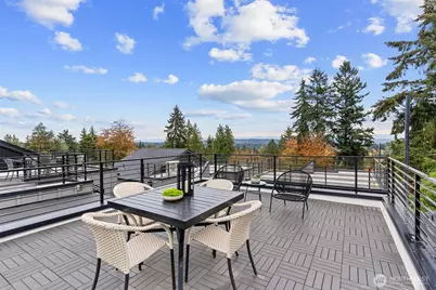 1255 NE 100th Street, Seattle, WA 98125 - Photo 2