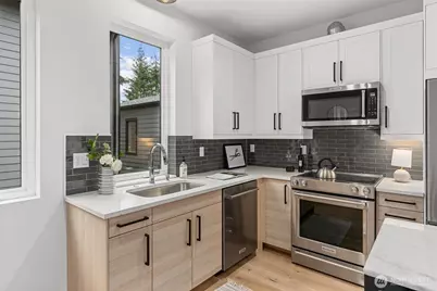 1255 NE 100th Street, Seattle, WA 98125 - Photo 20