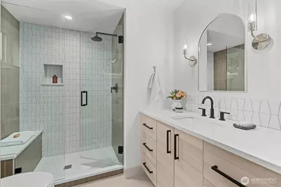 1255 NE 100th Street, Seattle, WA 98125 - Photo 28