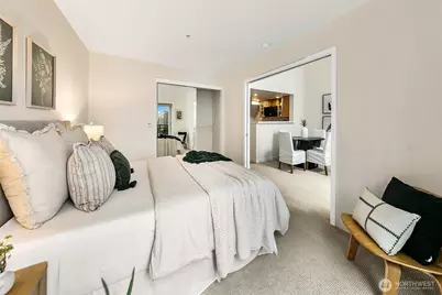2414 1st Avenue #707, Seattle, WA 98121 - Photo 8