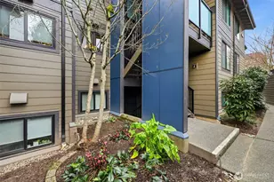 1809 N 107th St, Seattle, WA 98133 - Photo 24