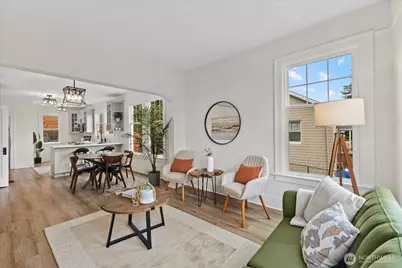 3252 13th Avenue W, Seattle, WA 98119 - Photo 12