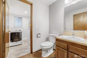 4223 NE 205th St, Lake Forest Park, WA 98155 - Photo 14