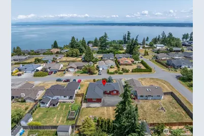 1890 Edgewood Drive, Camano Island, WA 98282 - Photo 28