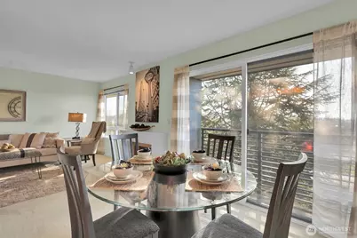 11300 1st Avenue NE #309, Seattle, WA 98125 - Photo 10