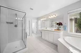 24034 SE 20th St, Sammamish, WA 98075 - Photo 24