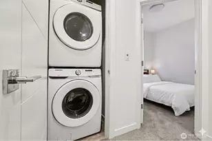 2403 SW Edmunds St, Seattle, WA 98106 - Photo 16